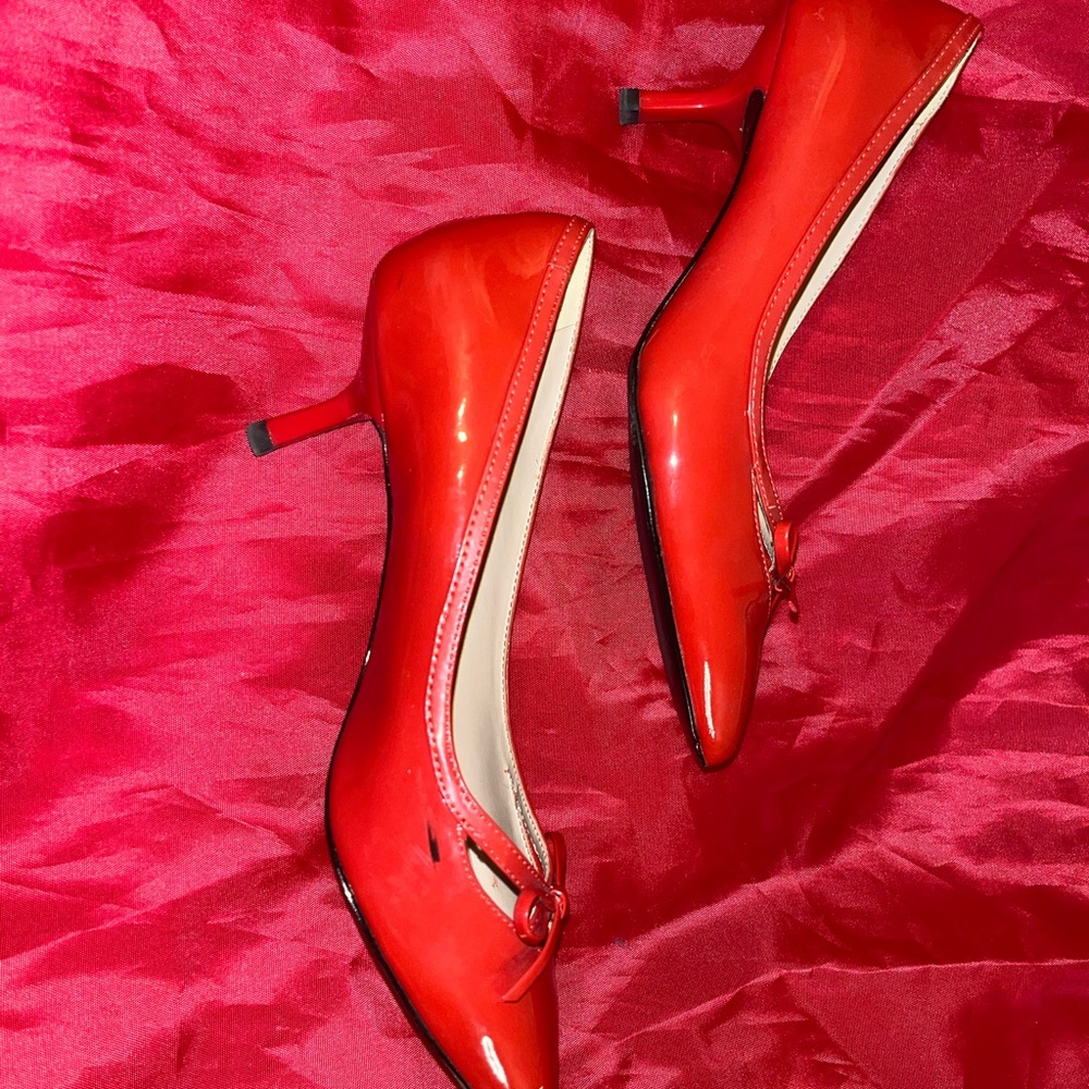 Size 4.5 US or 35 EU• RED/PINK with Heart 👠👡 HEELS• - Picture 10 of 11